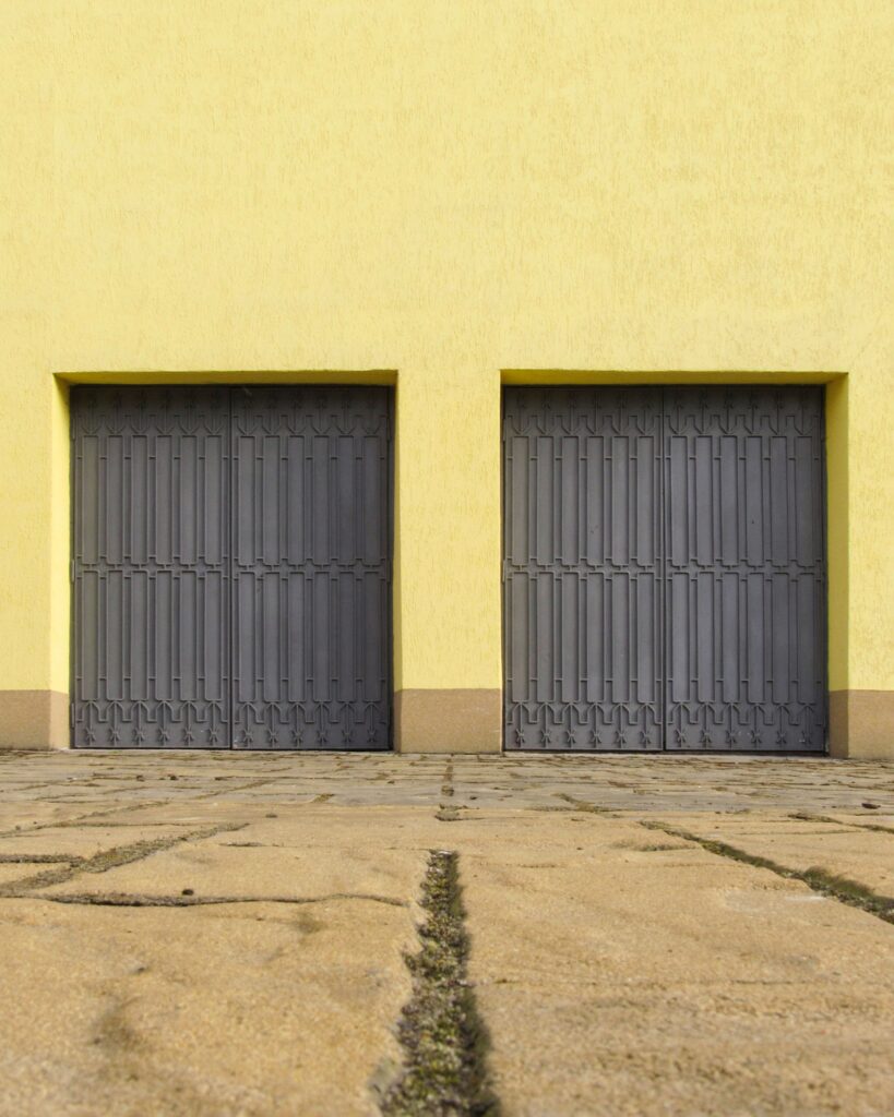 wooden garage door repairs